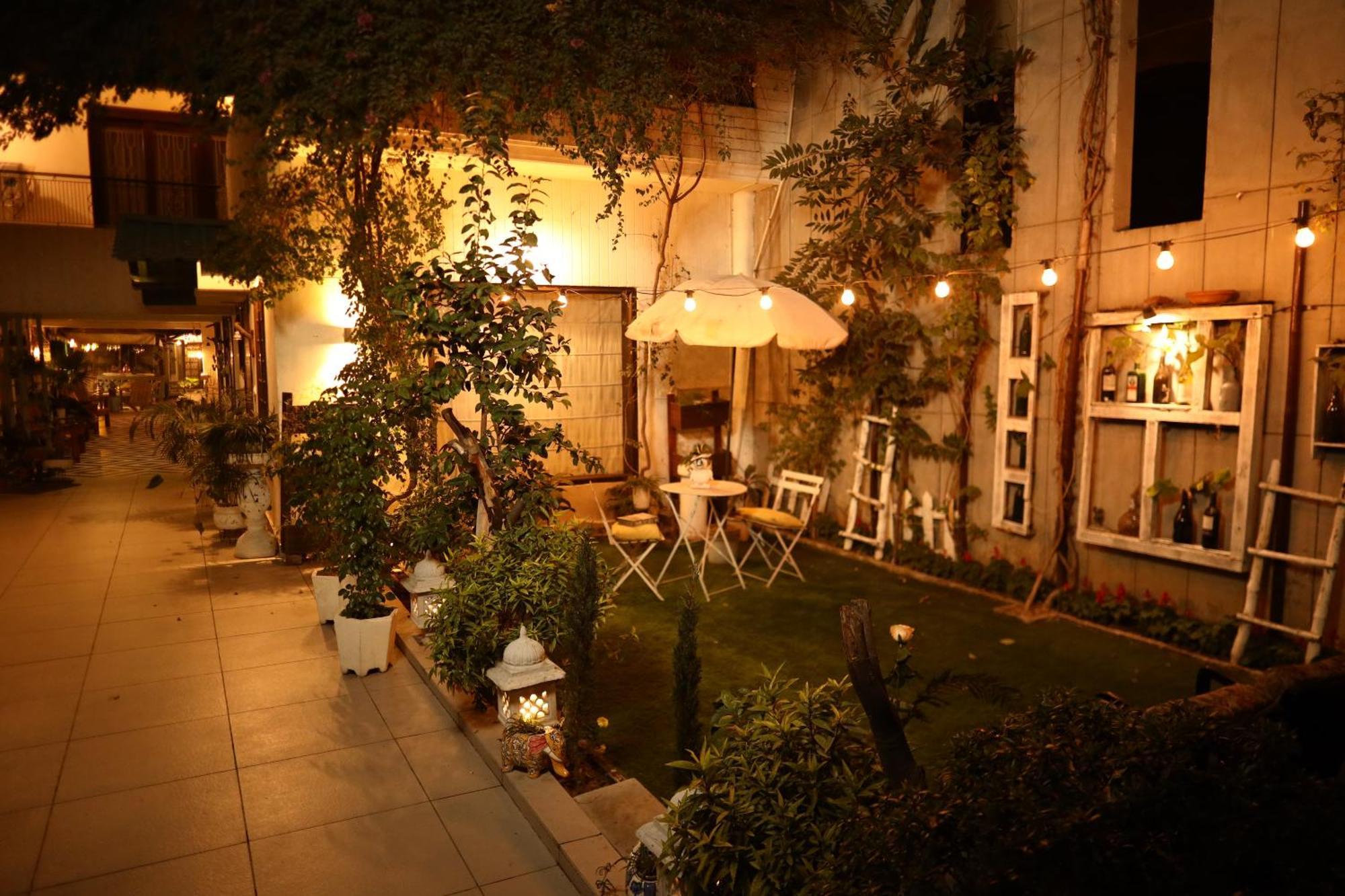 The Bougainvillea Bed & Breakfast Amritsar Exteriör bild